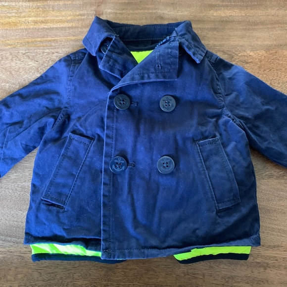 BabyGap Jacket with Removable Vest - Picture 2 of 6
